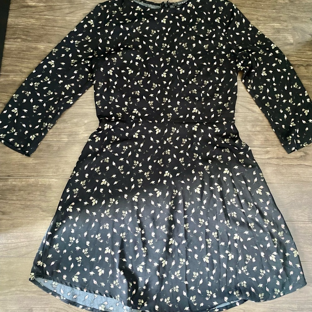 Dynamite Black Floral Dress 3/4 sleeves